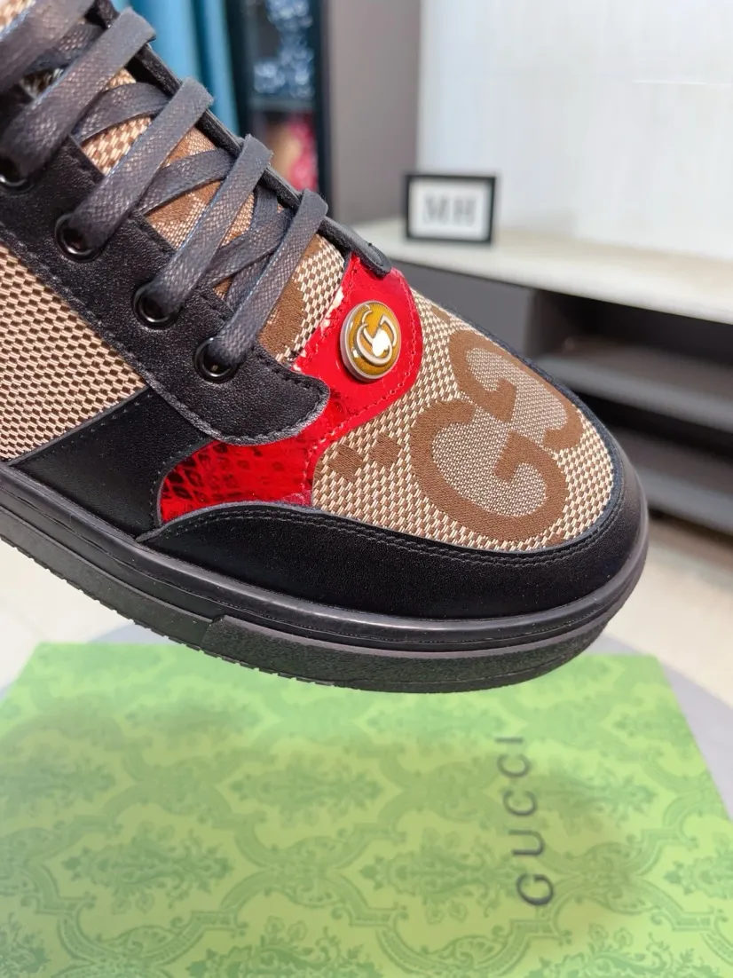 Men's shoes 💰420🌹🌹GUCCI [Gucci] New high-top men's shoes, a high-end brand, the latest fashionable casual men's shoes, trendy and versatile, relaxed and sporty style, uppers imported from Italy, first-layer cowhide, genuine leather lining, and ultra-fine workmanship. Original personalized fashionable rubber wear-resistant outsole, light and comfortable on the foot, size 38-44